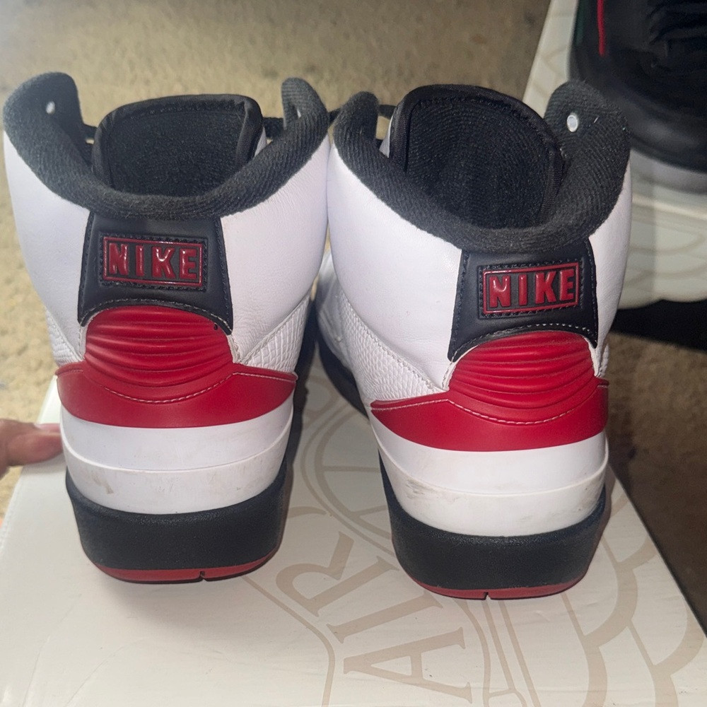 Jordan White and Black High-Top Sneakers - Picture 6 of 6